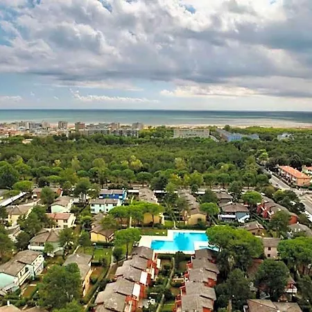 Cozy Flat With Pools In A Village 3* Bibione